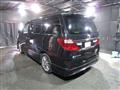 2013 Toyota Alphard