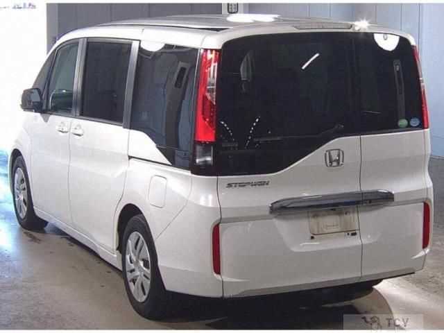 2015 Honda Step WGN