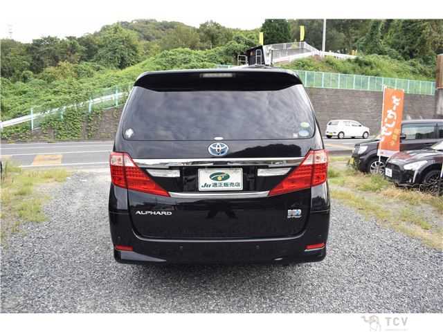 2014 Toyota Alphard Hybrid