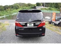 2014 Toyota Alphard Hybrid