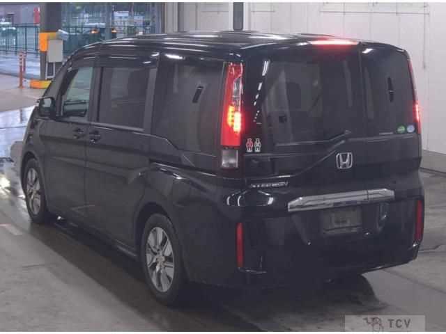 2018 Honda Step WGN