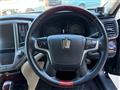 2014 Toyota Crown Majesta