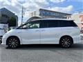 2014 Toyota Estima Hybrid