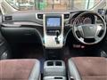 2013 Toyota Alphard