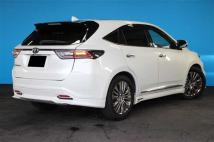 2014 Toyota Harrier