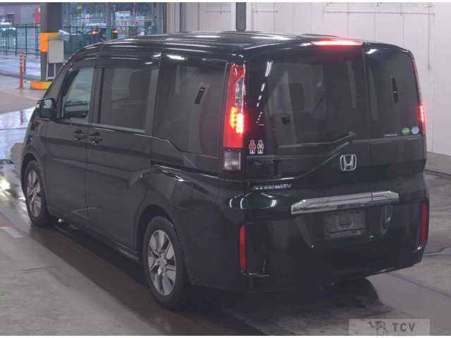 2018 Honda Step WGN