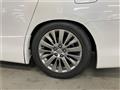 2013 Toyota Alphard