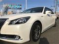 2013 Toyota Crown Majesta