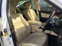 2013 Toyota Crown Majesta