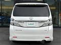 2013 Toyota Vellfire