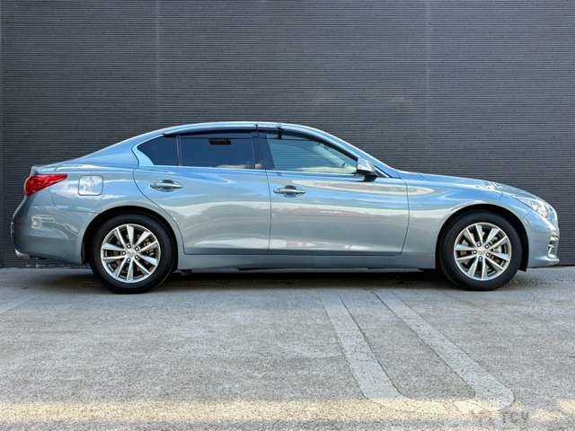 2017 Nissan Skyline