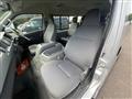 2007 Toyota Hiace
