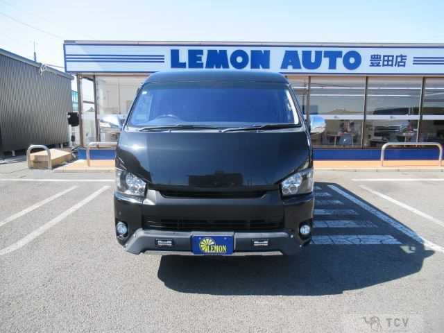 2007 Toyota Hiace