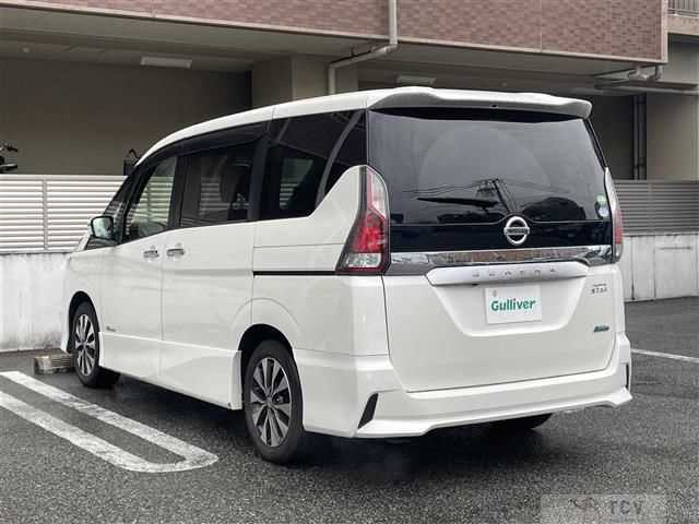 2017 Nissan Serena