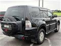 2012 Mitsubishi Pajero