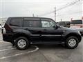 2012 Mitsubishi Pajero