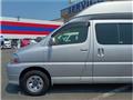 2004 Toyota Grand Hiace