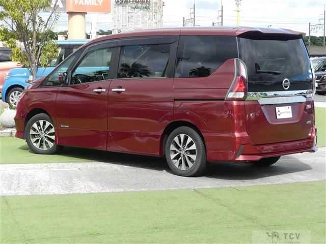 2017 Nissan Serena