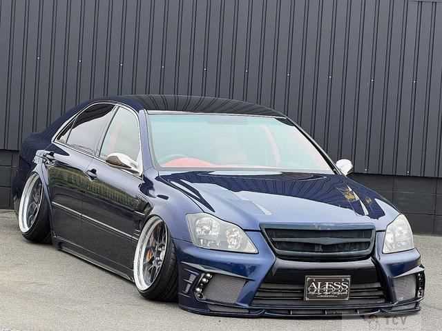 2005 Toyota Crown