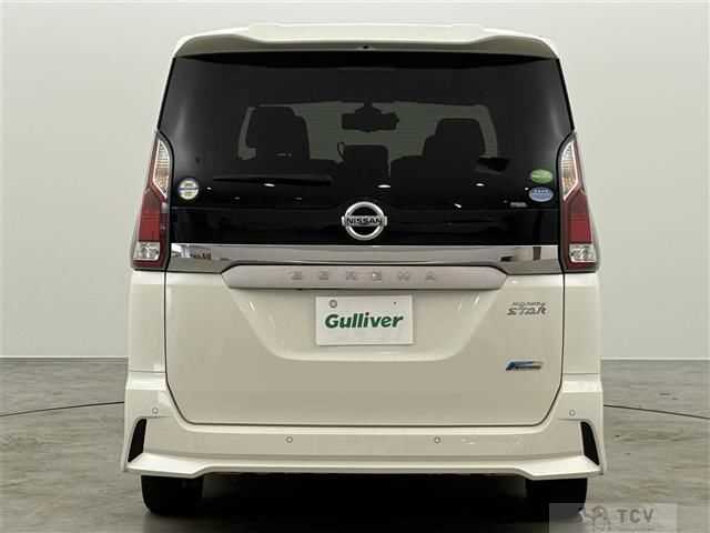 2017 Nissan Serena