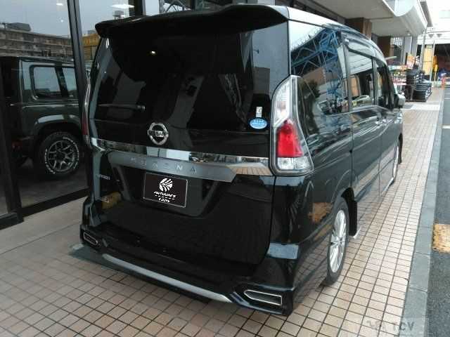 2018 Nissan Serena