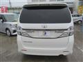 2014 Toyota Vellfire