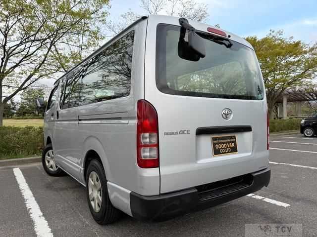 2012 Toyota Hiace Van