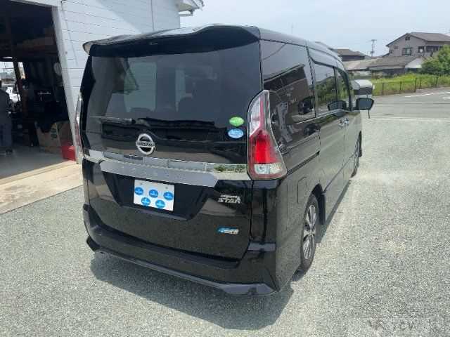 2018 Nissan Serena