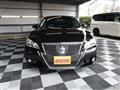 2013 Toyota Crown Hybrid