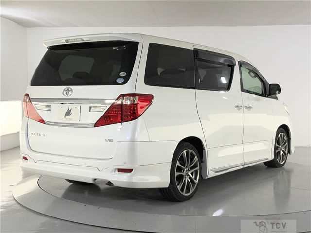 2012 Toyota Alphard