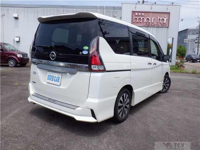 2018 Nissan Serena