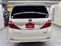 2012 Toyota Alphard Hybrid