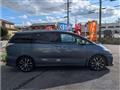 2013 Toyota Estima