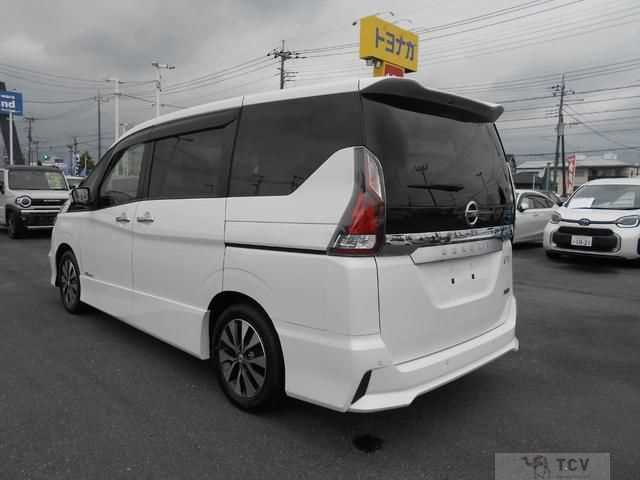2017 Nissan Serena