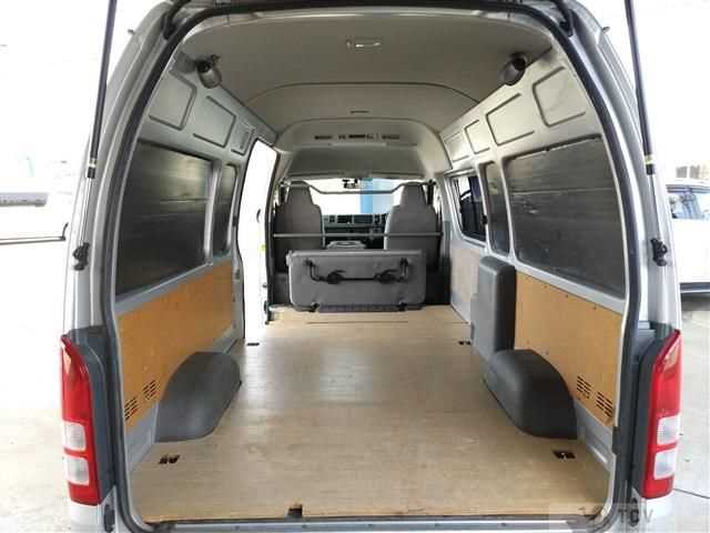 2008 Toyota Regiusace Van