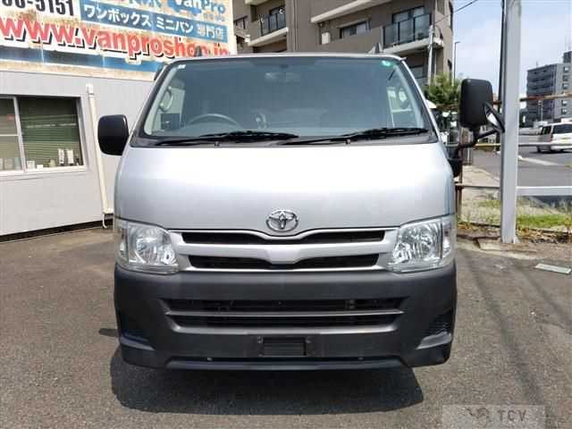 2013 Toyota Regiusace Van