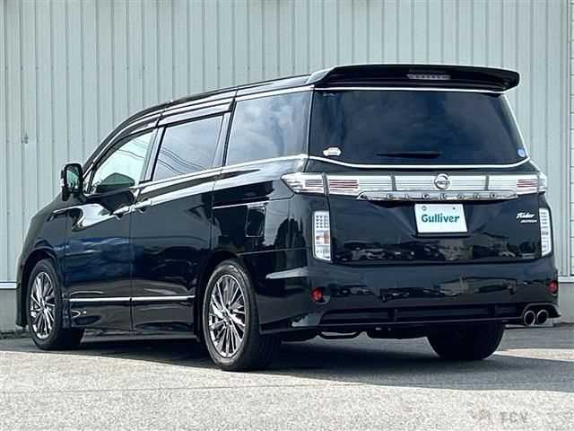 2014 Nissan Elgrand