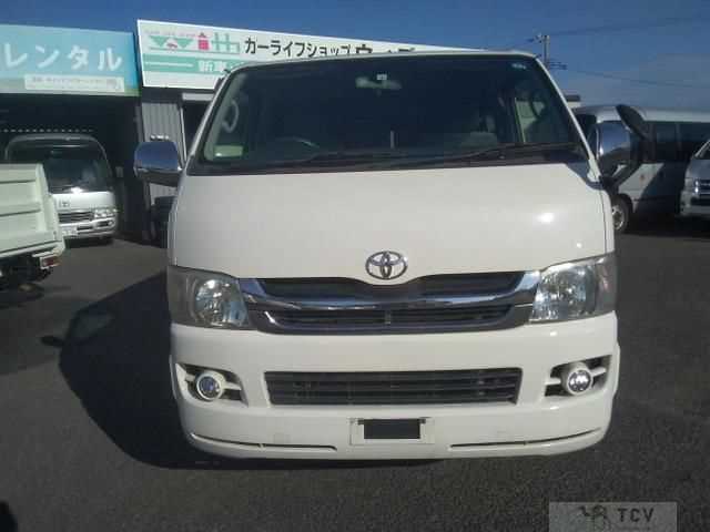 2009 Toyota Hiace Van