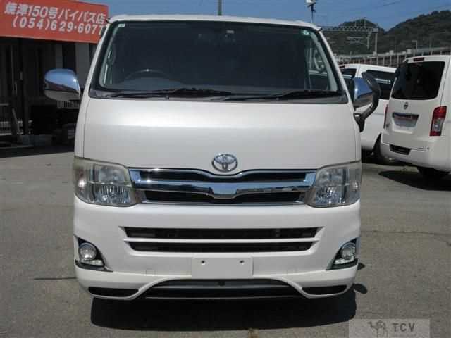 2013 Toyota Hiace