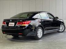 2014 Toyota Crown Hybrid
