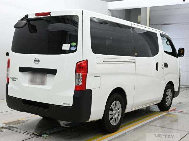 2020 Nissan NV350 Caravan