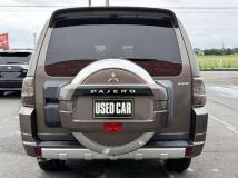 2011 Mitsubishi Pajero