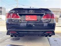 2013 Toyota Crown Hybrid
