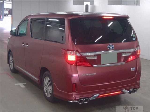 2013 Toyota Alphard Hybrid