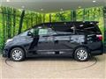 2013 Toyota Alphard Hybrid