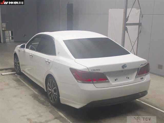 2013 Toyota Crown