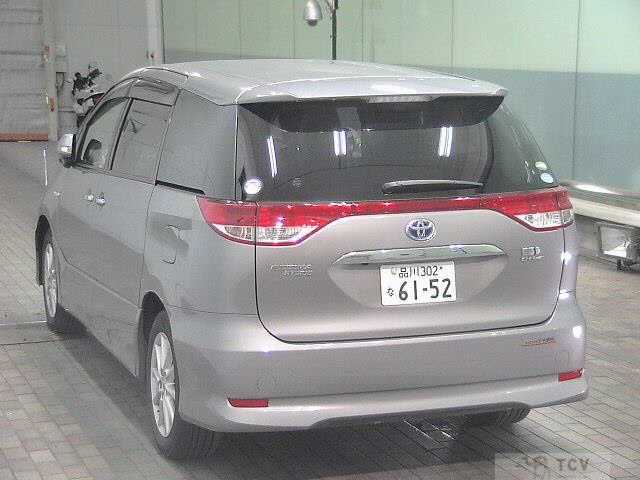 2014 Toyota Estima