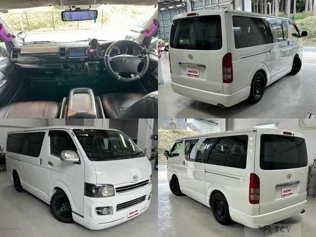 2009 Toyota Regiusace Van