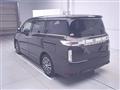 2018 Nissan Elgrand