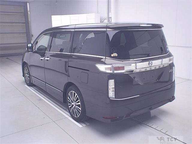 2018 Nissan Elgrand